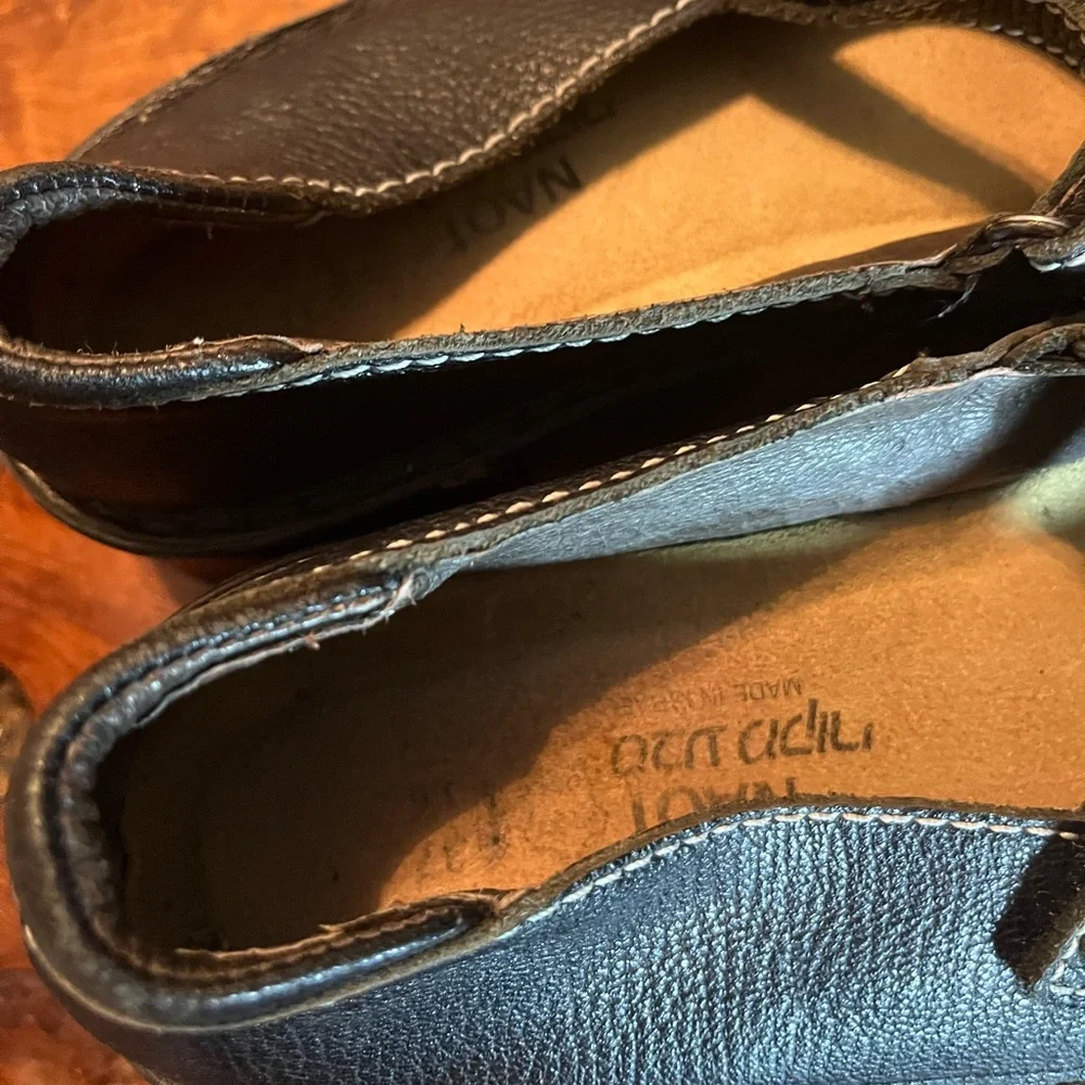 Naot Chord Mary Jane – Black Leather (EU 37) (US 6.5–7)